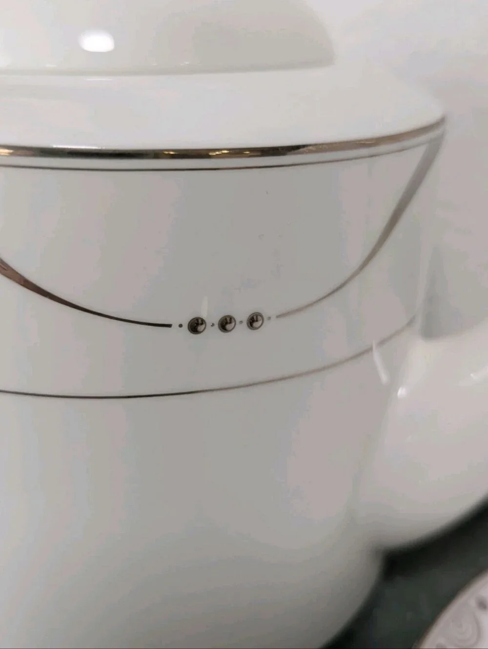 Royal Doulton Trendsetter Tea Pot Creamer Sugar (6) Tea Cups w Saucers RETIRED